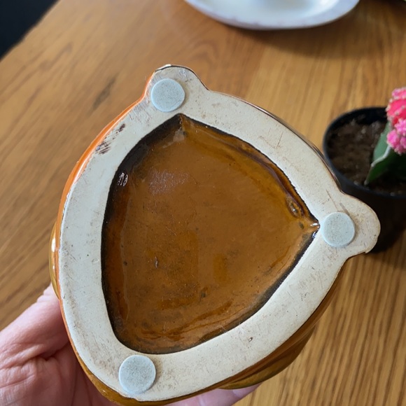 Orange Owl Ceramic Planter - Picture 4 of 6